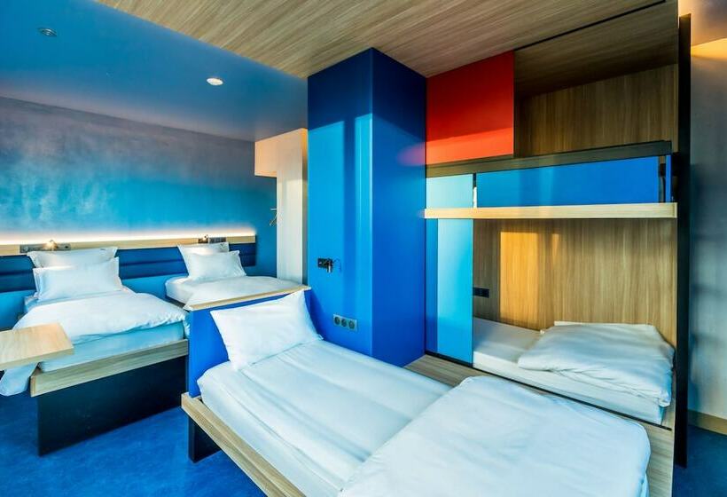غرفة عائلية, Yooma Urban Lodge Tour Eiffel