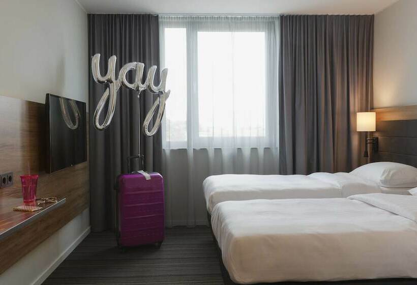 اتاق استاندارد, Moxy Stuttgart Airport/messe