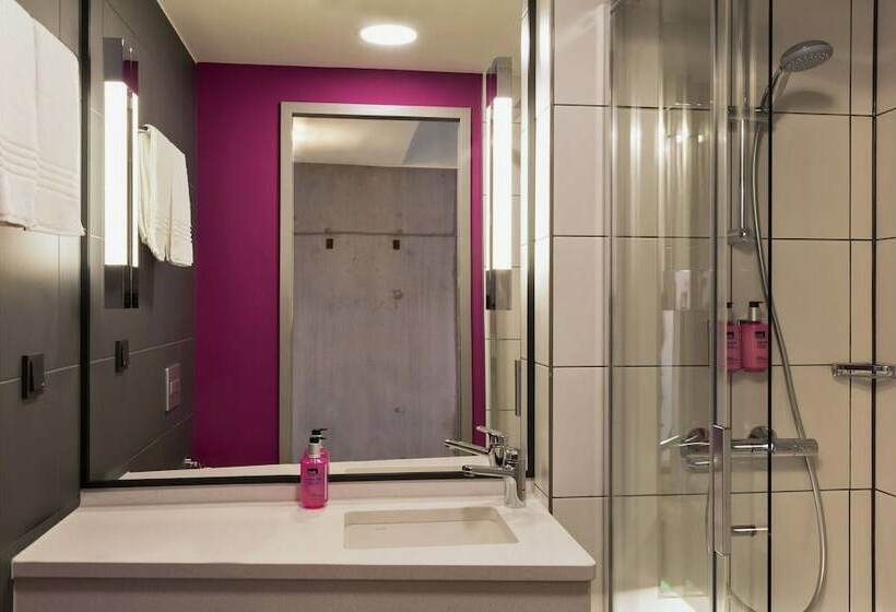 اتاق استاندارد, Moxy Stuttgart Airport/messe