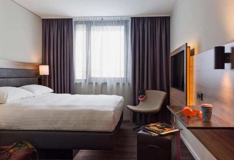 اتاق استاندارد, Moxy Stuttgart Airport/messe