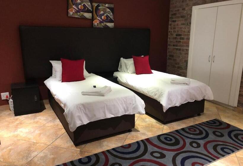 اتاق راحتی سه تخته, Me Casa Guest House