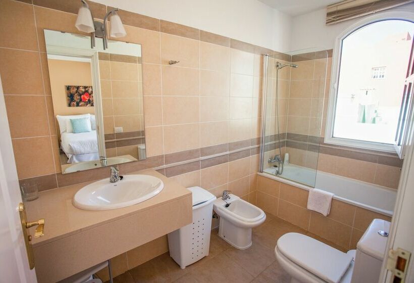 آپارتمان 2 خوابه با چشم‌انداز دریا, Coral Los Silos  Your Natural Accommodation Choice