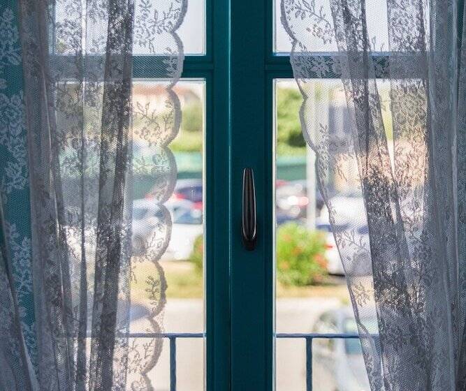 اتاق سوپریور, Heritage Hotel Chersin