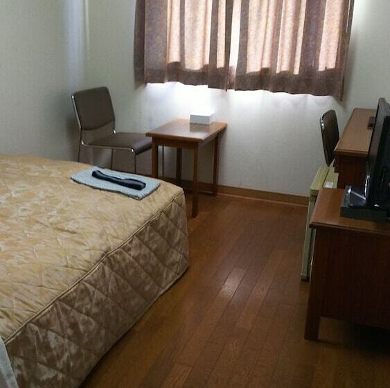 اتاق استاندارد یک نفره, New Central Hotel Katsuta