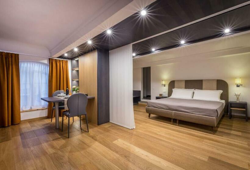 استودیوی استاندارد, Martelli 6 Suite & Apartments