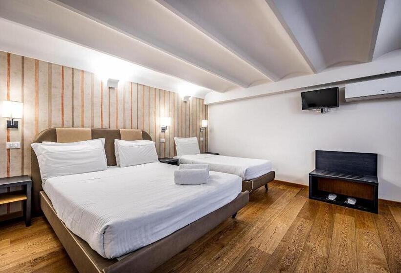 استودیوی استاندارد, Martelli 6 Suite & Apartments