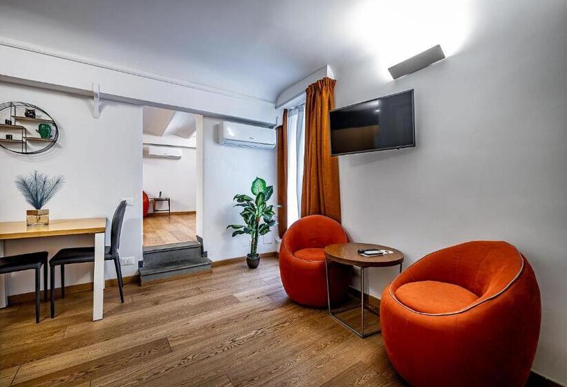 استودیوی استاندارد, Martelli 6 Suite & Apartments