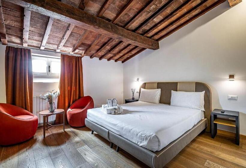سوئیت پریمیوم, Martelli 6 Suite & Apartments