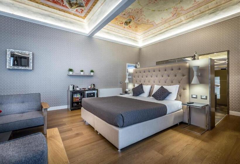 سوئیت پرزیدنت, Martelli 6 Suite & Apartments