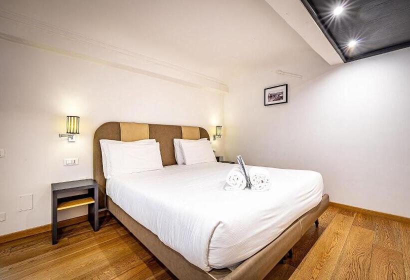 استودیوی استاندارد, Martelli 6 Suite & Apartments