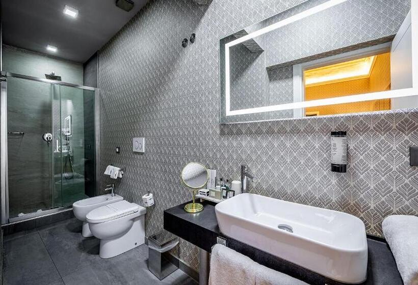 سوئیت پرزیدنت, Martelli 6 Suite & Apartments