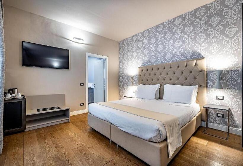 اتاق سوپریور سه تخته, Martelli 6 Suite & Apartments