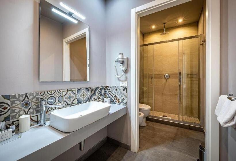 اتاق سوپریور با تخت بزرگ, Martelli 6 Suite & Apartments