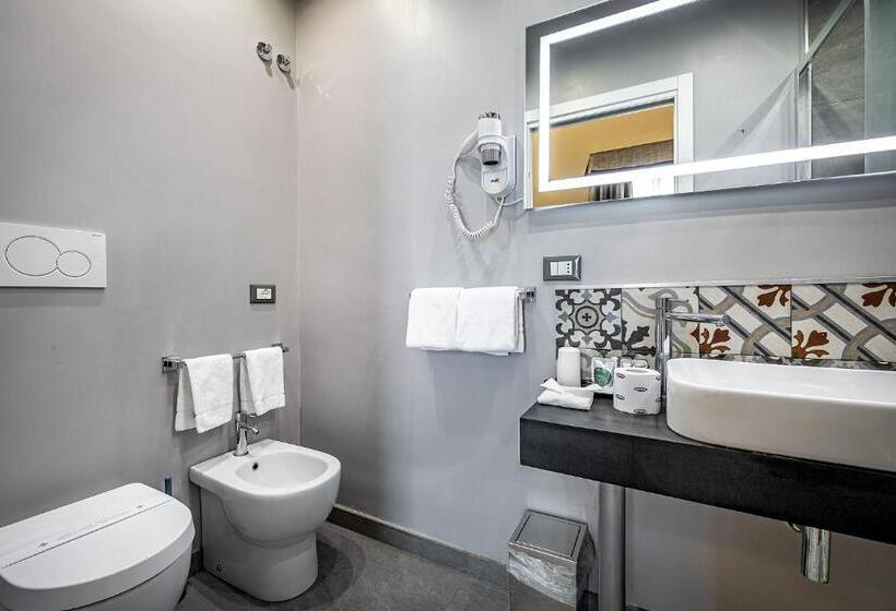 اتاق سوپریور با تخت بزرگ, Martelli 6 Suite & Apartments