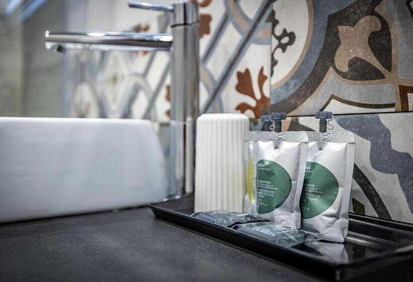 اتاق سوپریور با تخت بزرگ, Martelli 6 Suite & Apartments