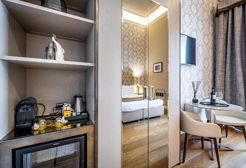 اتاق سوپریور با تخت بزرگ, Martelli 6 Suite & Apartments