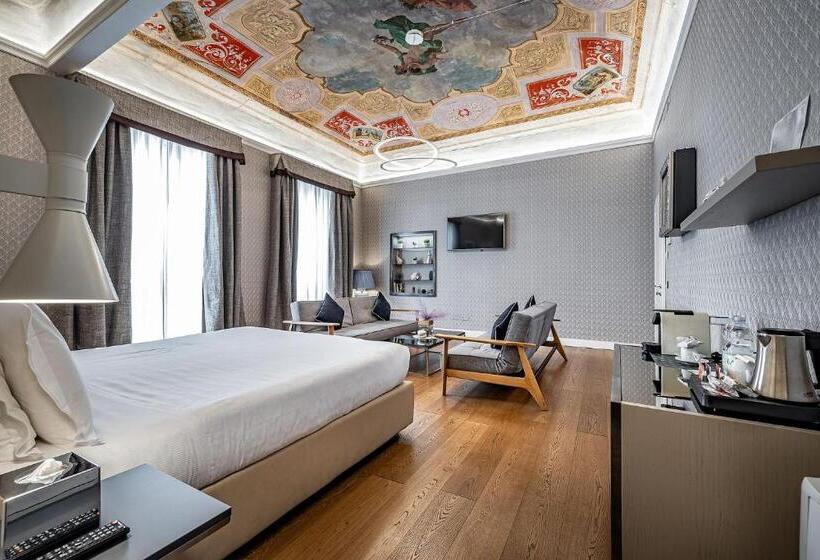 سوئیت پرزیدنت, Martelli 6 Suite & Apartments