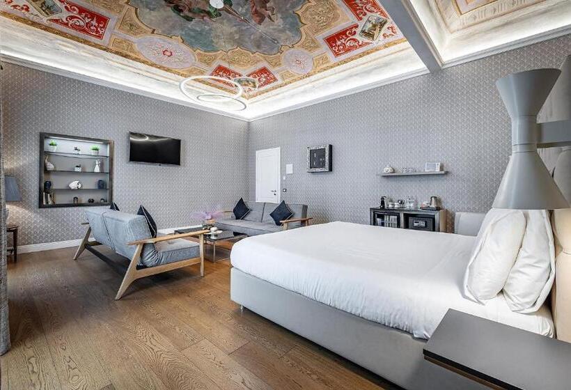 سوئیت پرزیدنت, Martelli 6 Suite & Apartments