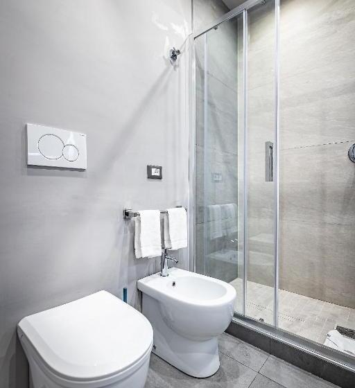 اتاق سوپریور با تخت بزرگ, Martelli 6 Suite & Apartments