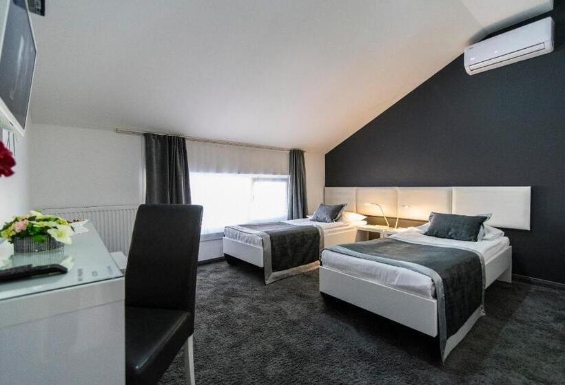اتاق استاندارد, Cool Zagreb Airport