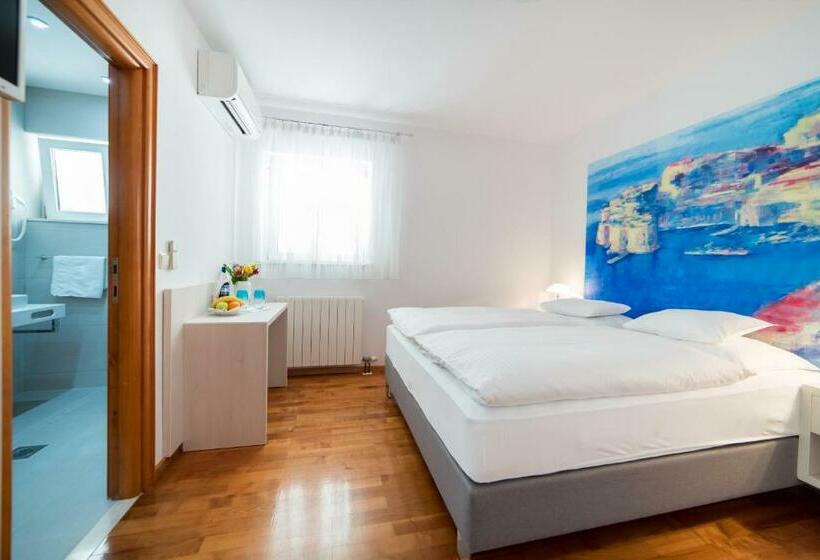 标准间, Rooms Raič