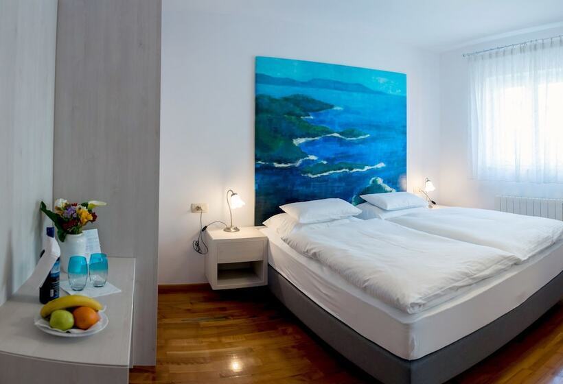 标准间, Rooms Raič