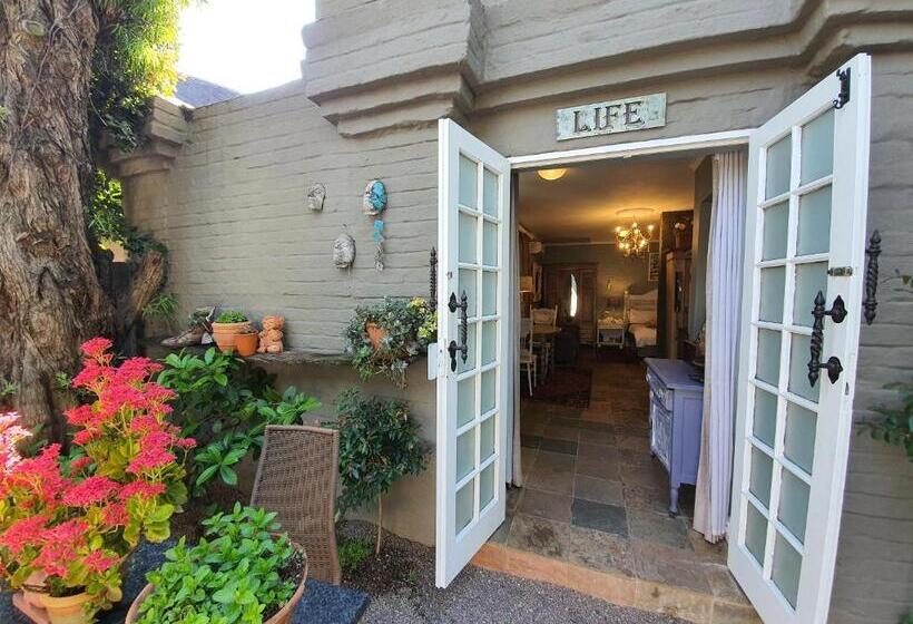 اتاق خانوادگی, Waterhouse Guest Lodge In Waterkloof