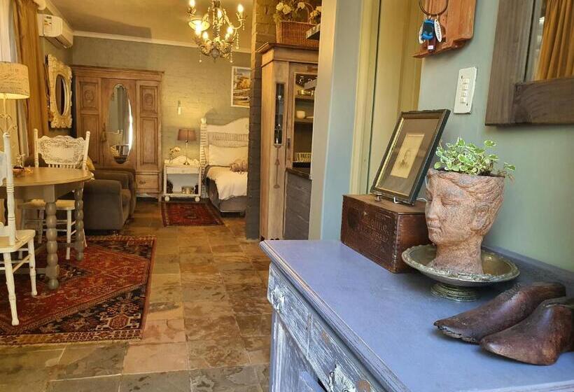 اتاق خانوادگی, Waterhouse Guest Lodge In Waterkloof