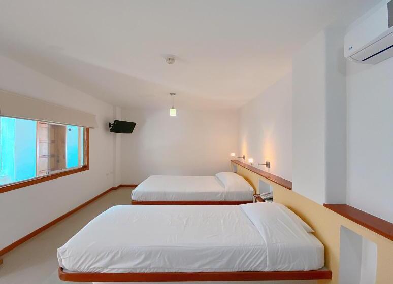 اتاق سوپریور سه تخته, Casa Tramontana