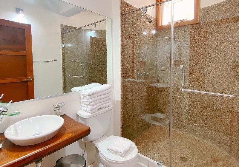 اتاق سوپریور سه تخته, Casa Tramontana