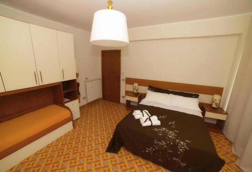 آپارتمان 1 خوابه با بالکن, B&b Lamezia Terme