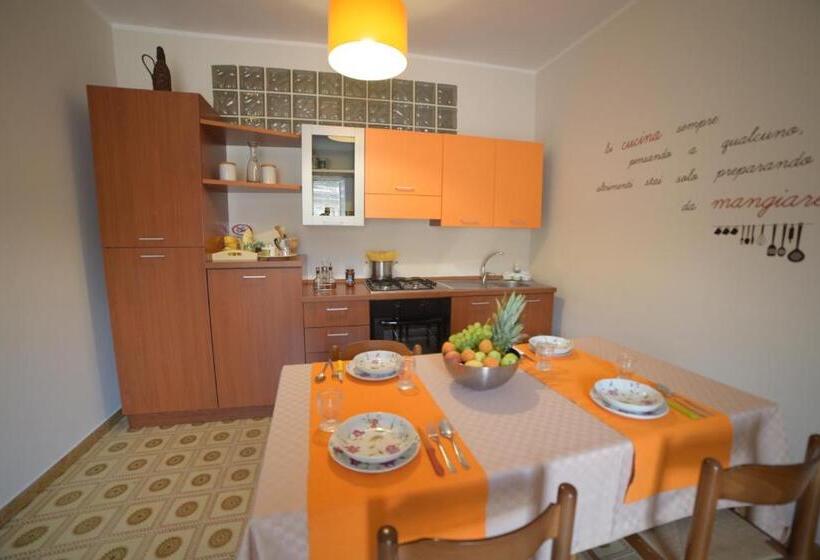 آپارتمان 1 خوابه با بالکن, B&b Lamezia Terme