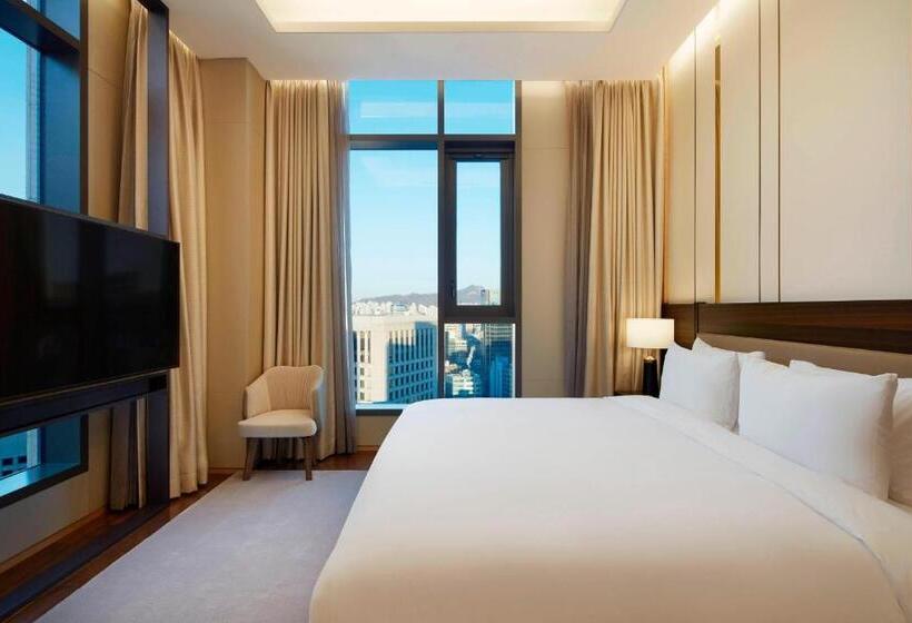 سوئیت پرزیدنت, Aloft Seoul Myeongdong
