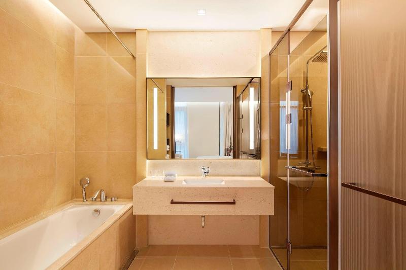 استودیوی استاندارد, Aloft Seoul Myeongdong