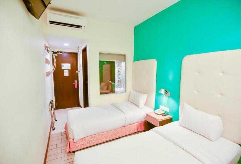 اتاق استاندارد, Lumut Suites