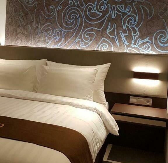 اتاق سوپریور, Midtown Hotel Samarinda
