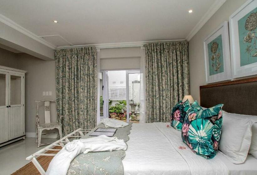 اتاق استاندارد, Sandals Guest House
