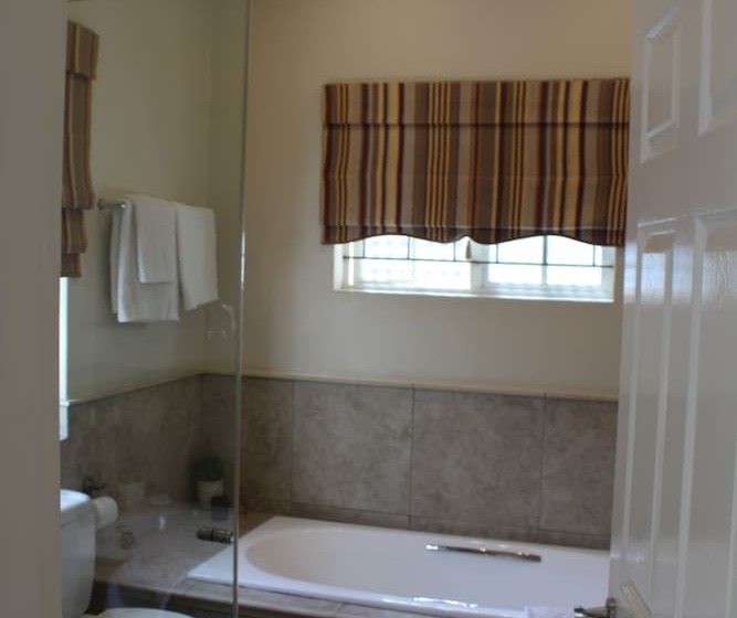 اتاق استاندارد, Sandals Guest House