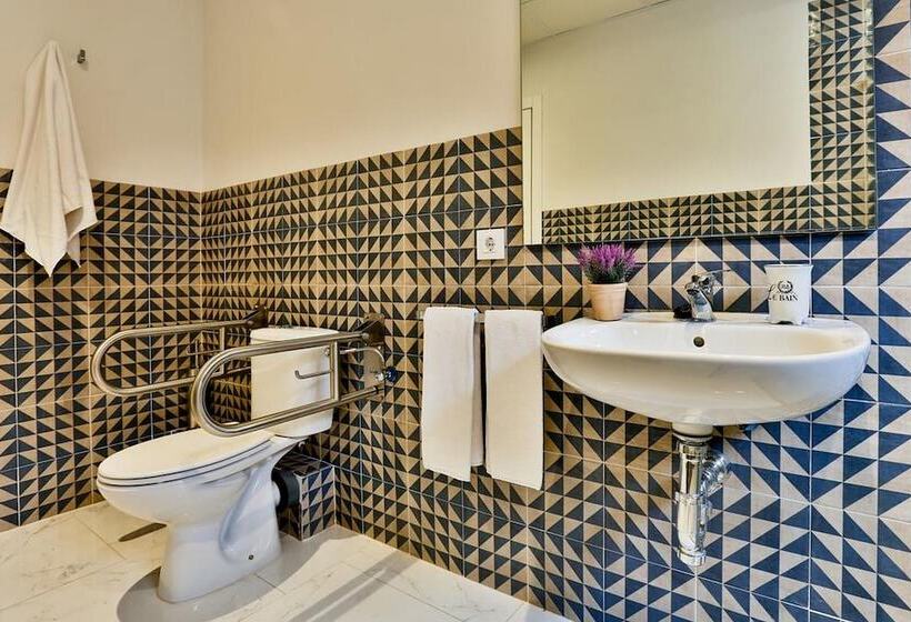 استودیوی استاندارد, Urban Vida Juderia