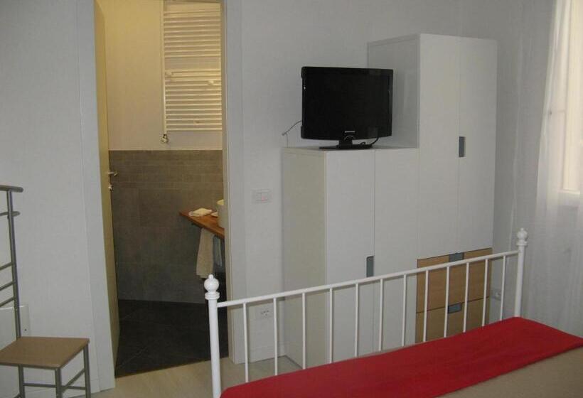 اتاق استاندارد یک نفره, Venice Home