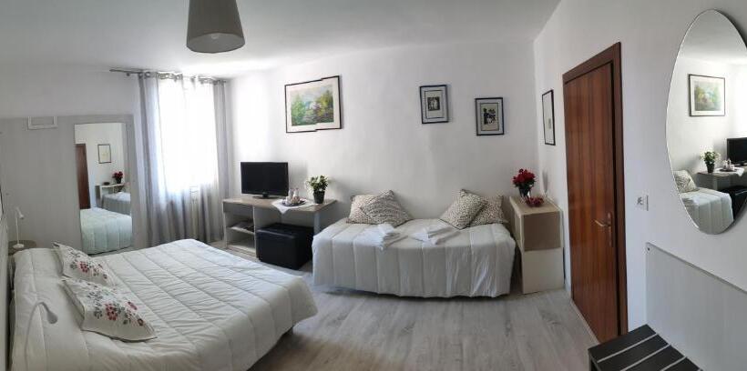 اتاق استاندارد با چشم‌انداز باغ, Venice Home