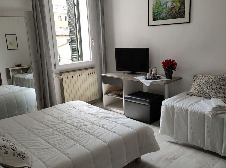اتاق استاندارد با چشم‌انداز باغ, Venice Home