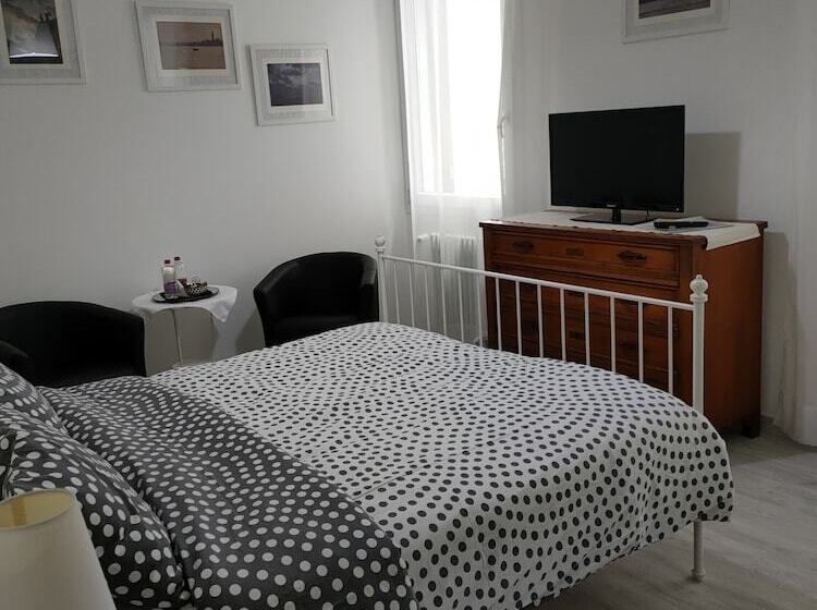 اتاق استاندارد, Venice Home