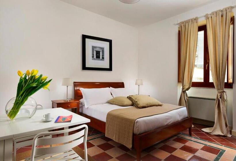 استودیوی استاندارد, Roma Resort Termini