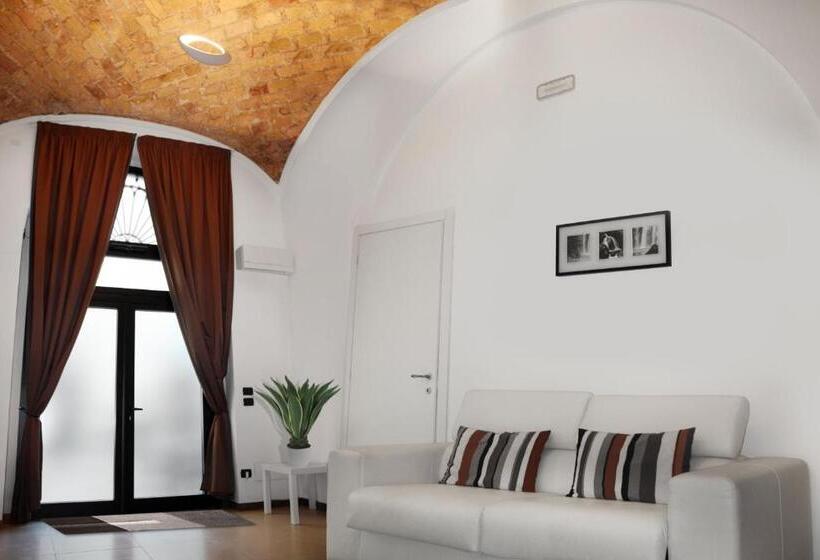 اتاق استاندارد چهار تخته, Roma Resort Termini