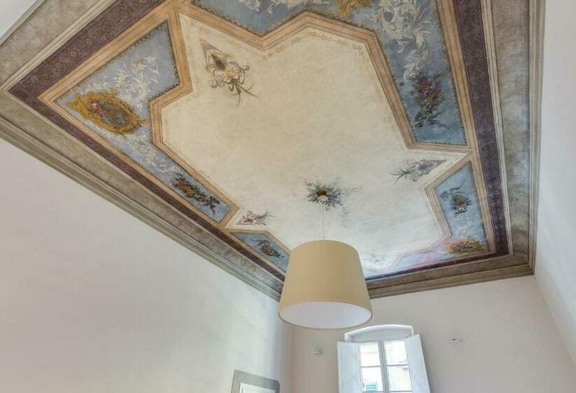 اتاق لوکس چهار تخته, Residenza D'epoca Historia Luxury Boutique