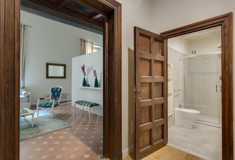اتاق لوکس چهار تخته, Residenza D'epoca Historia Luxury Boutique