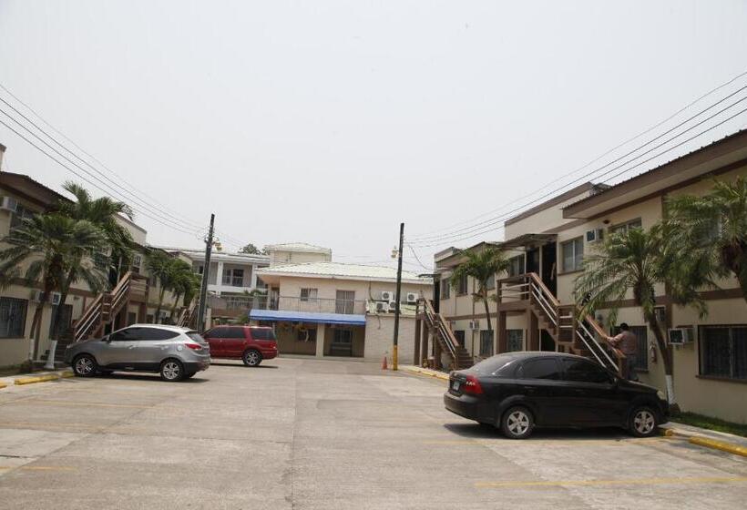 آپارتمان 1 خوابه, Apart Hotel Pico Bonito
