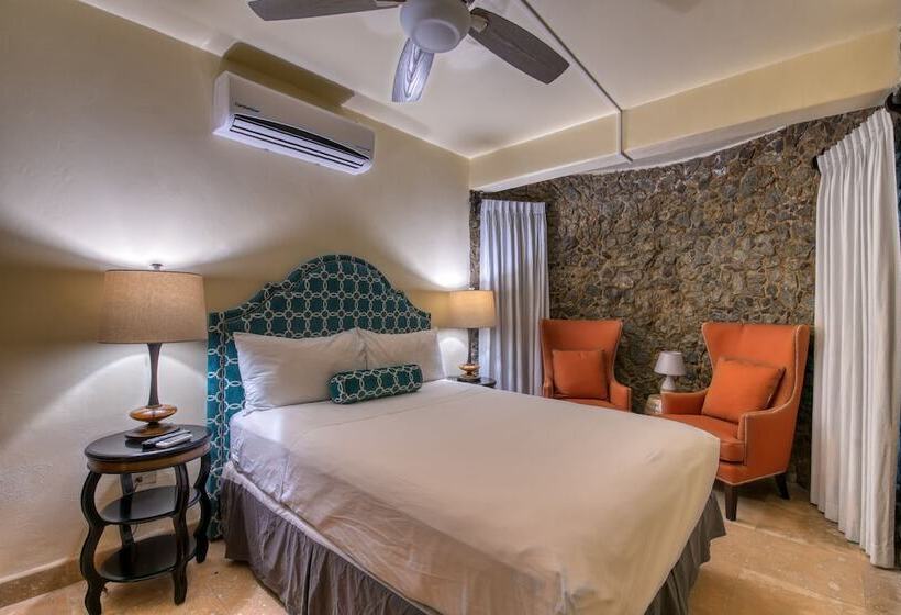 ویلای 3 خوابه با چشم‌انداز استخر, Hacienda Caribe Tesoro