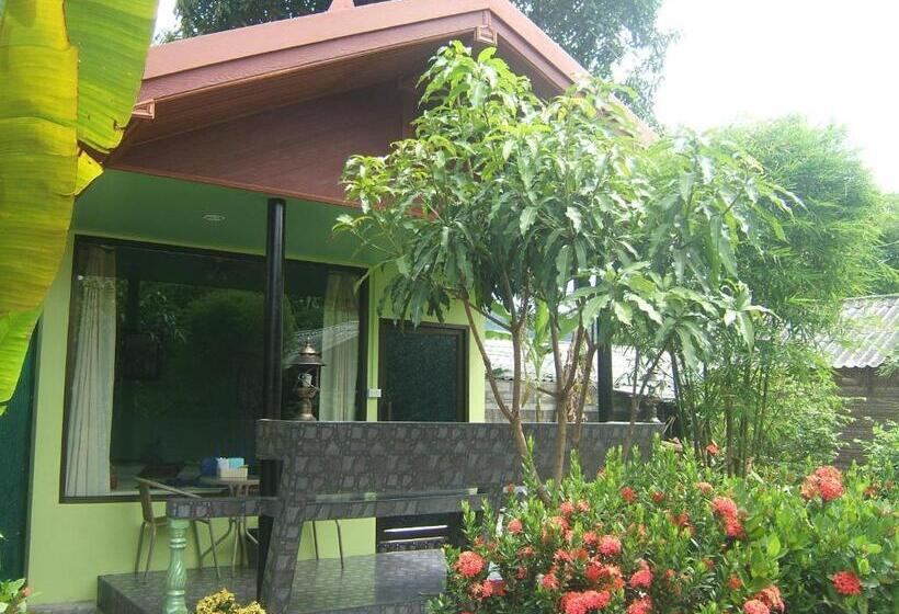 بنگله خانوادگی, Nid's Bungalows
